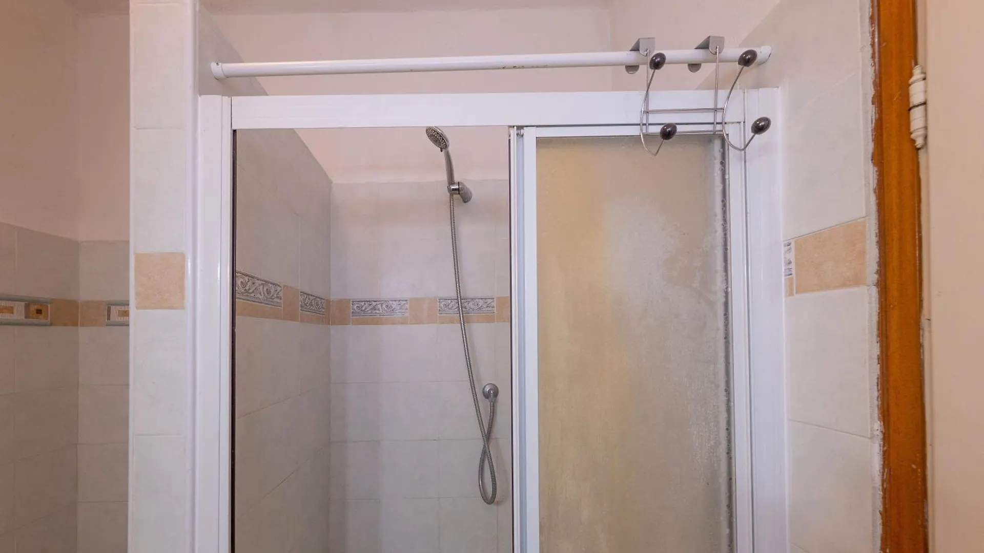 مزرعة للإقامة Agriturismo Il Badalo ريباربيلا