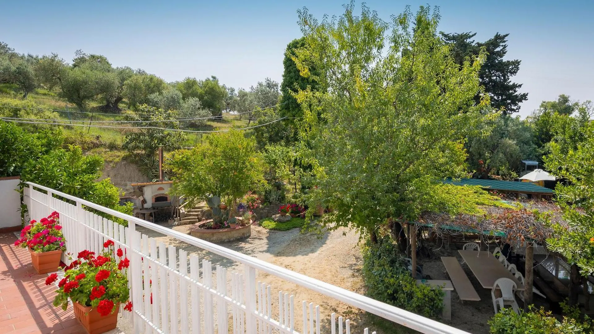 مزرعة للإقامة Agriturismo Il Badalo ريباربيلا إيطاليا