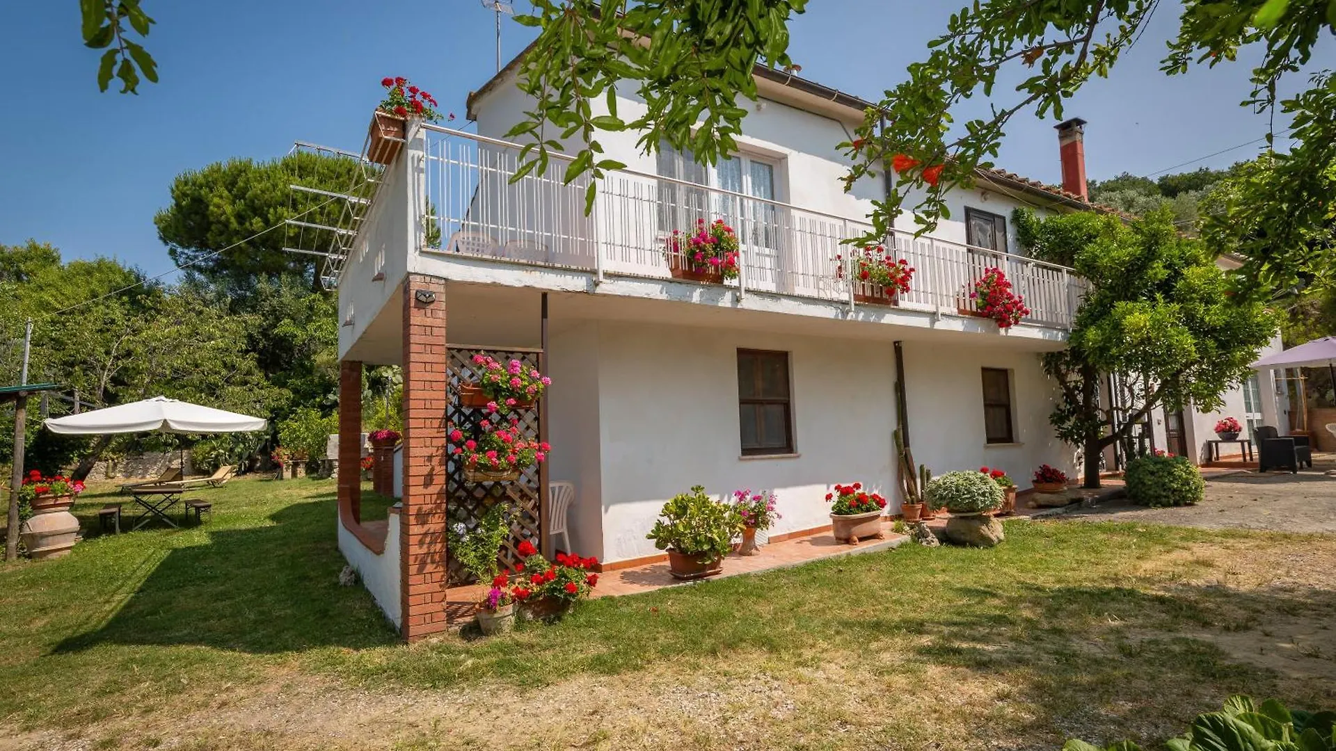 مزرعة للإقامة Agriturismo Il Badalo ريباربيلا إيطاليا