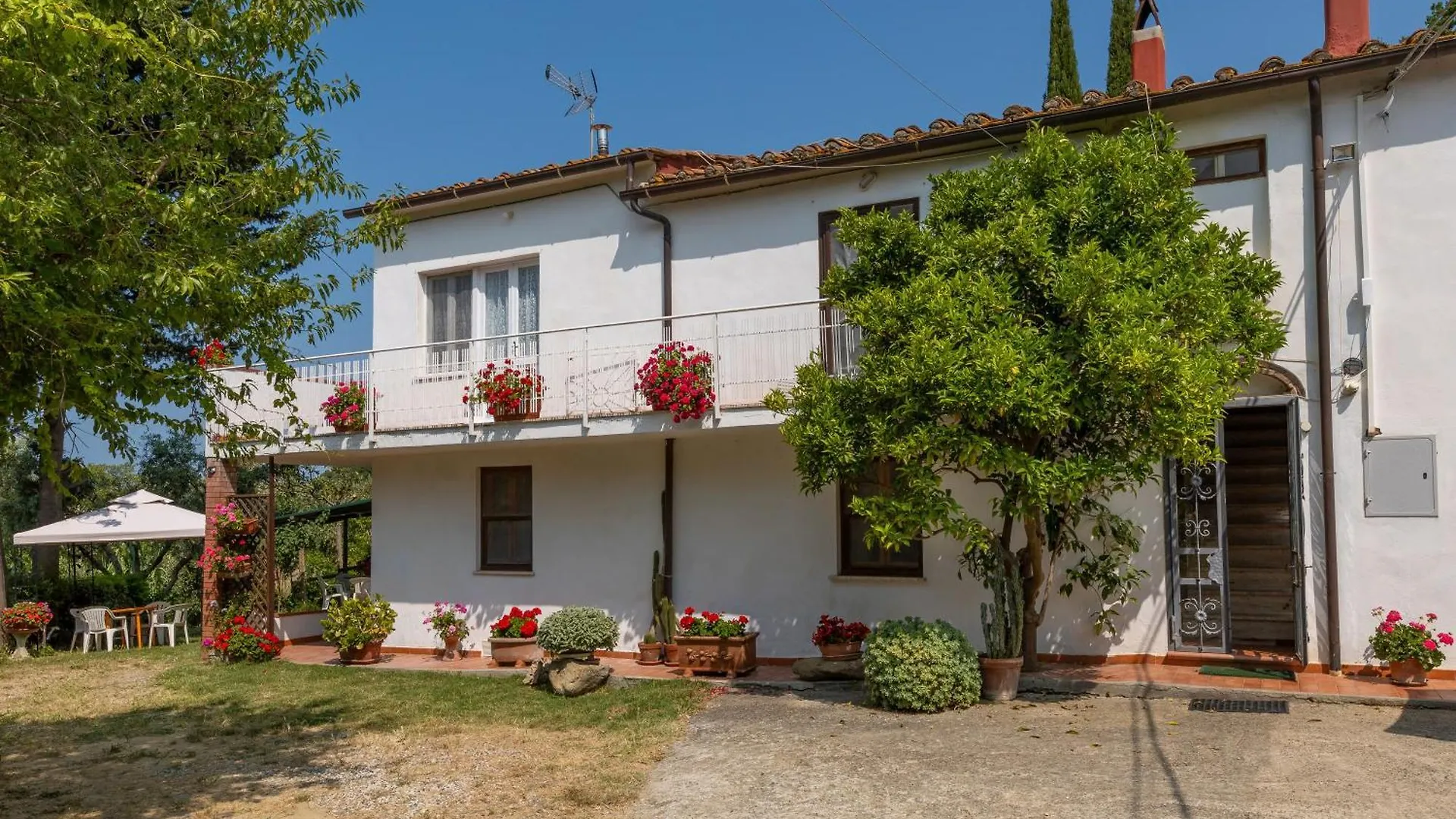 Agriturismo Il Badalo ريباربيلا مزرعة للإقامة